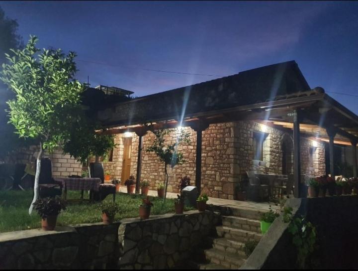 Vokopola Villa Sarandë Exterior foto